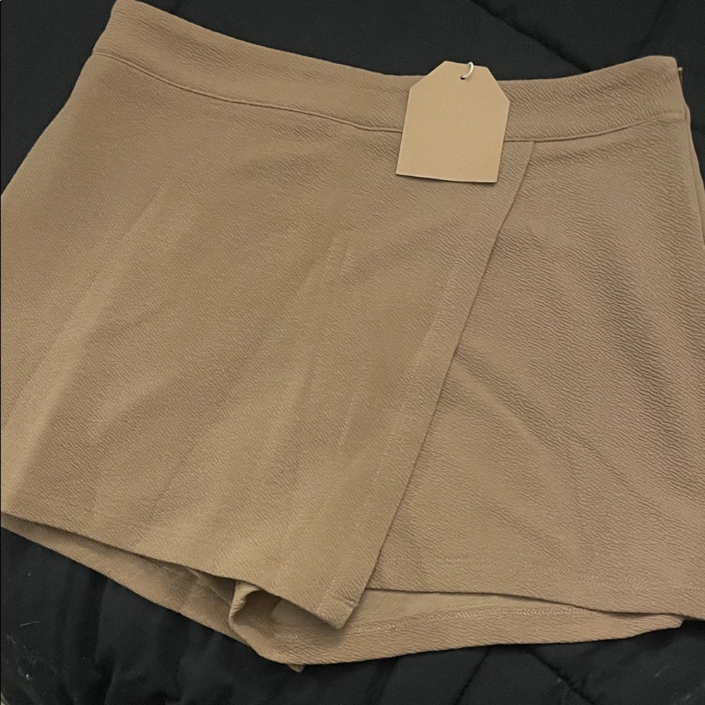 Women's Tan Shorts